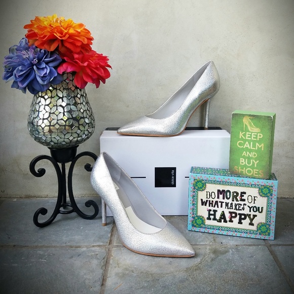 Dolce Vita Shoes - Gorgeous Dolce Vita Silver Pebbled Leather Heels